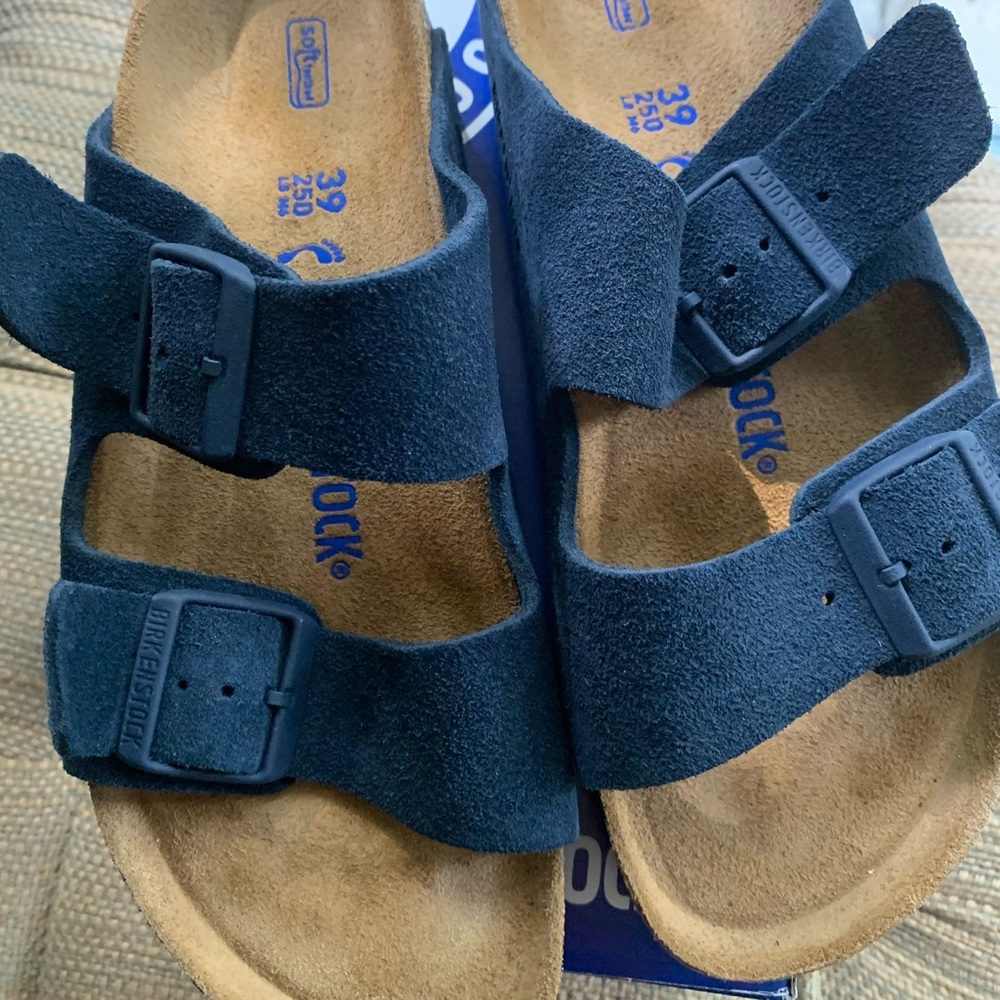 Birkenstock Brand New Arizona sandals